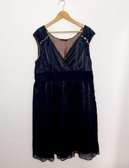 So Fabulous Navy Blue Chiffon Floaty Beaded Embellished Dress Size 20 - Picture 2 of 9